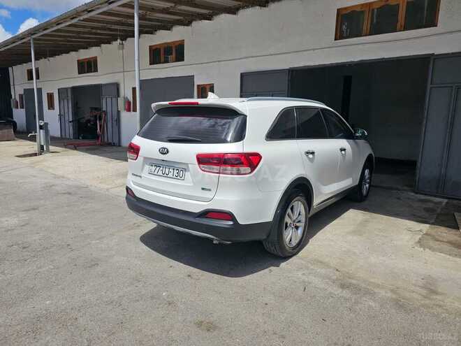 Kia Sorento-4