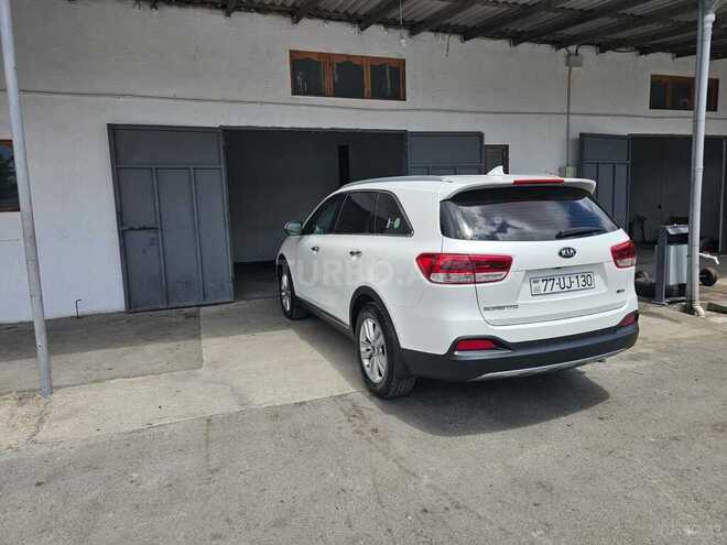 Kia Sorento-3