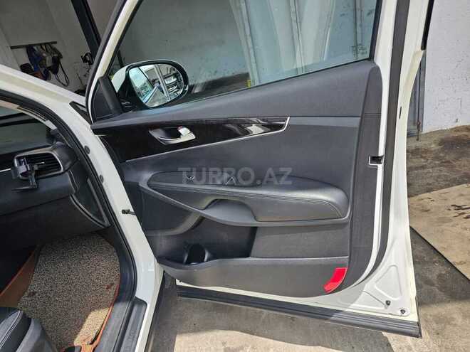 Kia Sorento-9