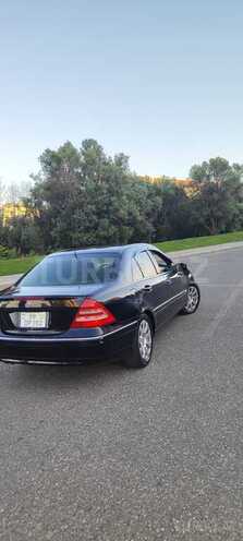 Mercedes C 240-11