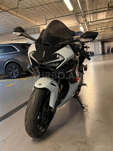 CFMOTO 675 SR-R-2