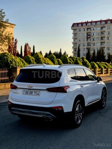 Hyundai Santa Fe-11