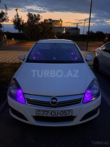 Opel Astra-3
