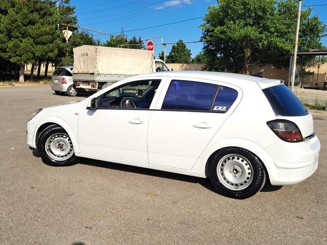 Opel Astra-9