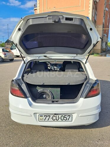 Opel Astra-13