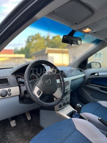 Opel Astra-3