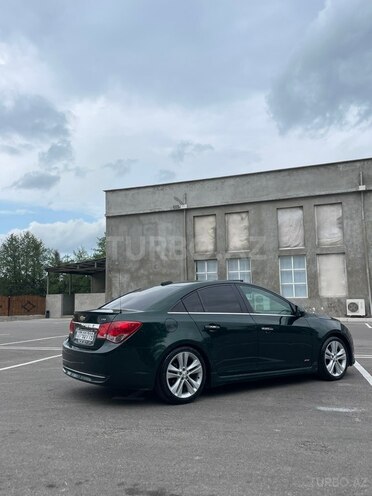 Chevrolet Cruze-4