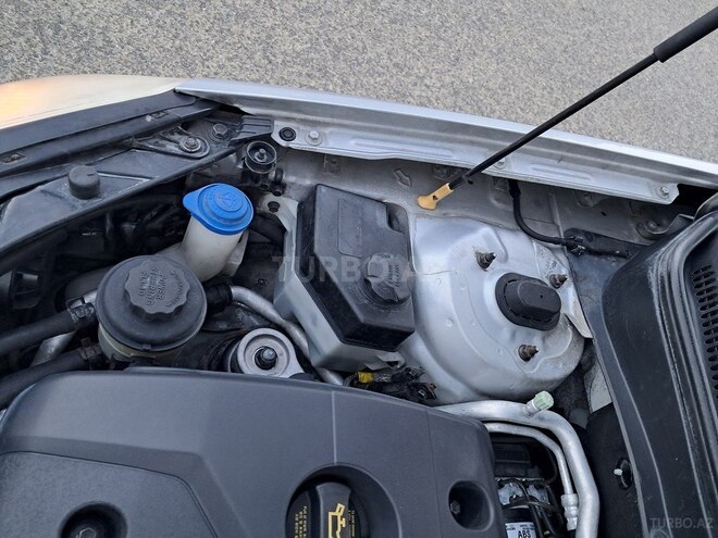 Kia Rio-10