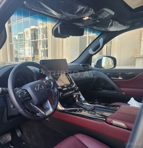 Lexus LX 500d-5