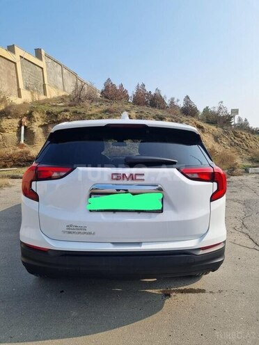 GMC Terrain-3