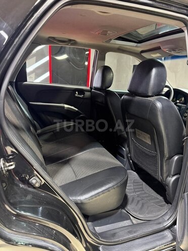 Kia Sportage-16