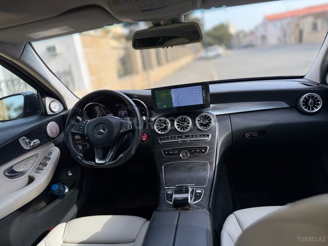 Mercedes C 300-9