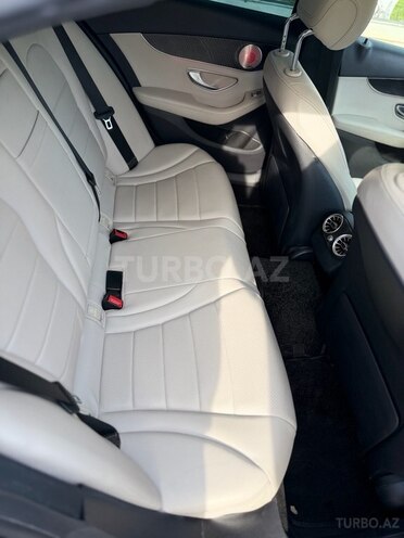 Mercedes C 300-7