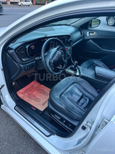 Kia K5-8