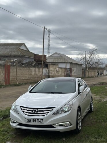 Hyundai Sonata-18
