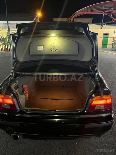 BMW 530-11