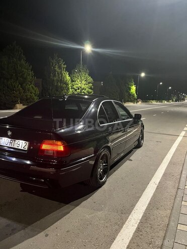 BMW 530-4