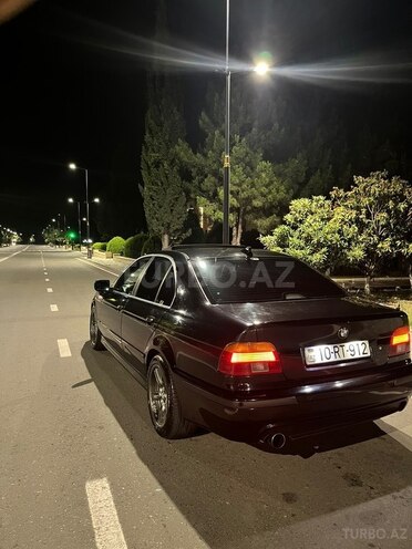 BMW 530-6