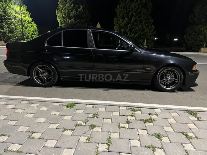 BMW 530-3