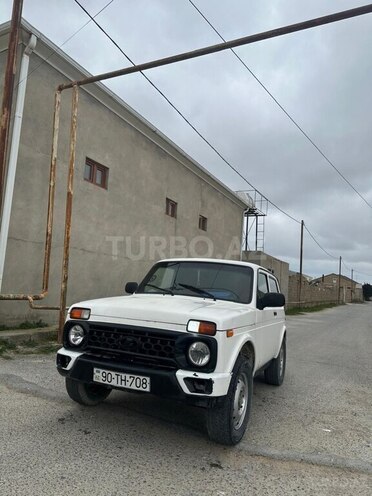 LADA (VAZ) Niva-9