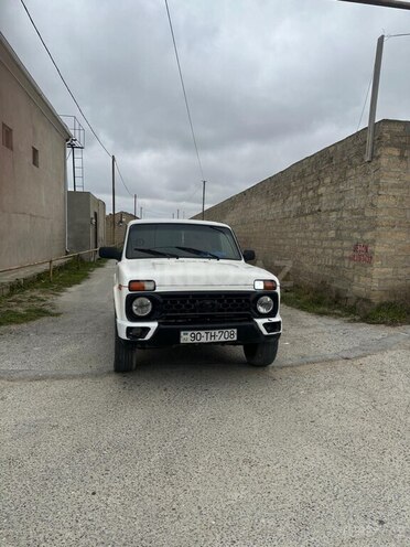 LADA (VAZ) Niva-8