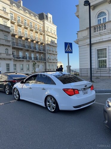 Chevrolet Cruze-5