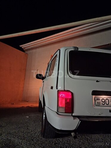LADA (VAZ) Niva-11