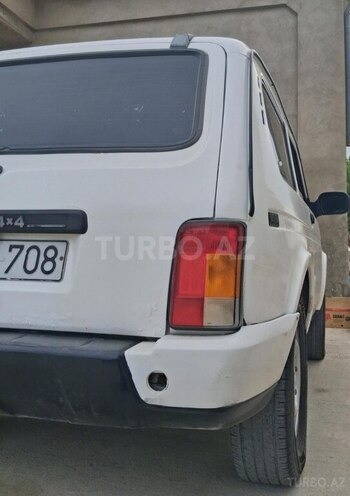 LADA (VAZ) Niva-12