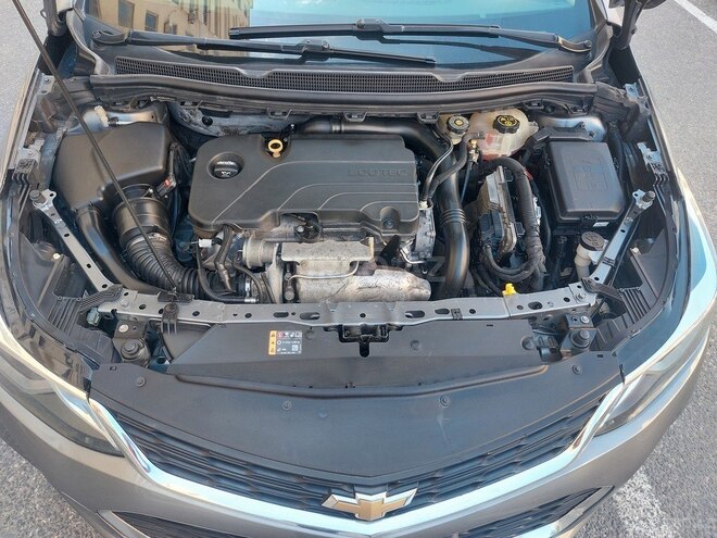 Chevrolet Cruze-7