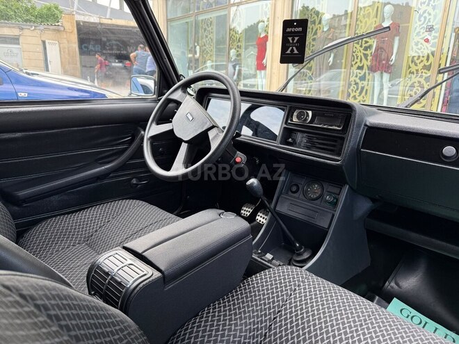 LADA (VAZ) 2107-5