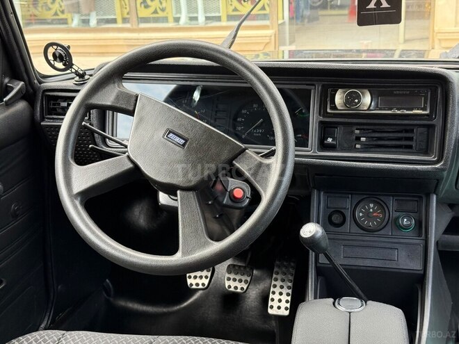 LADA (VAZ) 2107-6