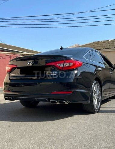 Hyundai Sonata-2