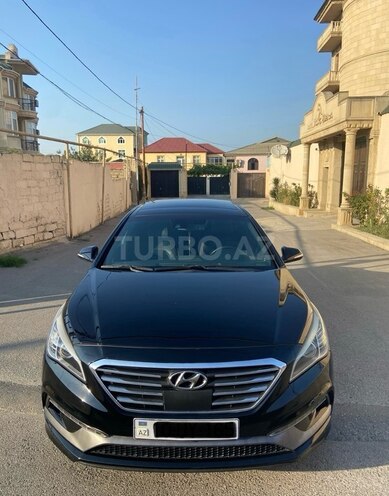 Hyundai Sonata-4