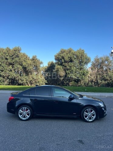 Chevrolet Cruze-4