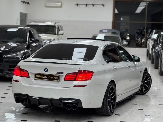 BMW 528-8