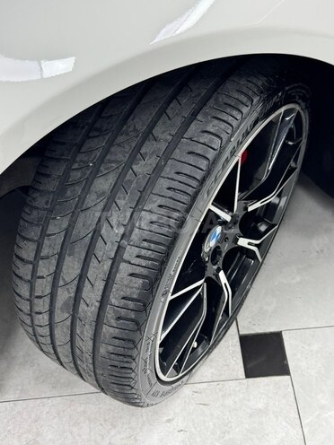 BMW 528-16