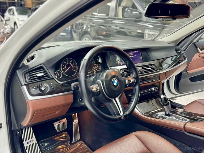 BMW 528-21