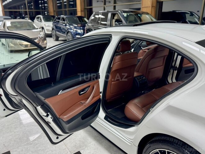 BMW 528-27