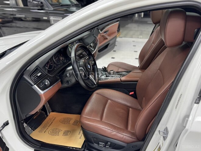 BMW 528-24
