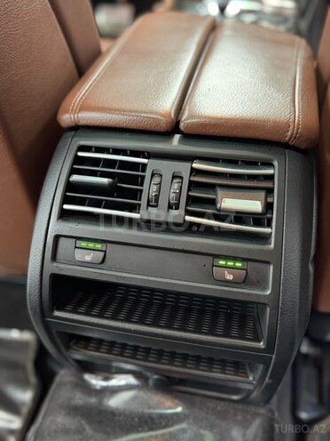 BMW 528-33