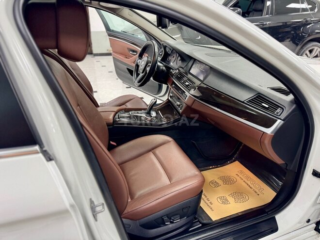 BMW 528-25