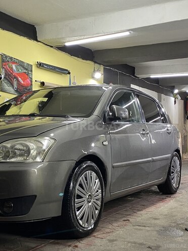 Toyota Corolla-2