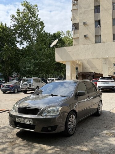 Toyota Corolla-6