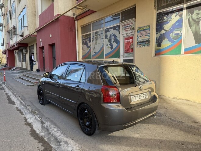 Toyota Corolla-10