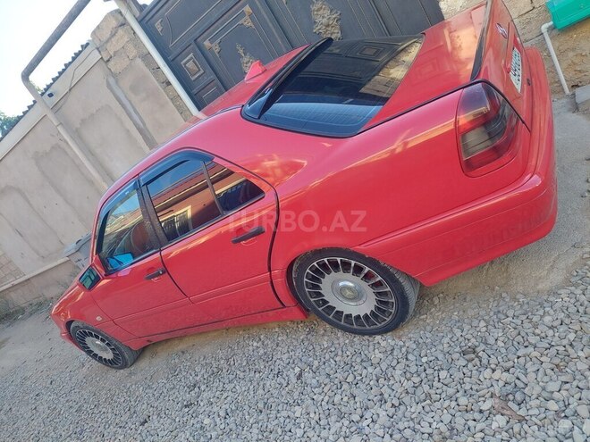 Mercedes C 220-2