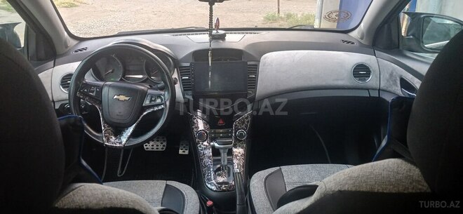 Chevrolet Cruze-4