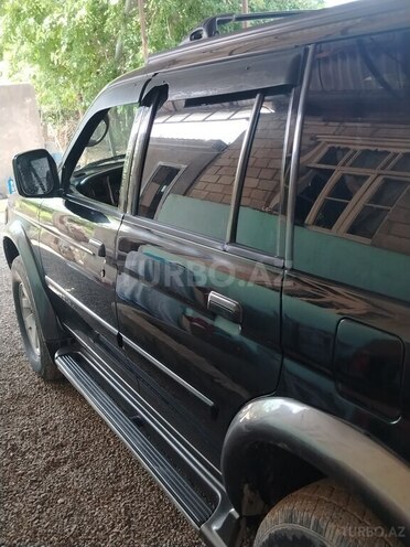 Mitsubishi Montero Sport-8