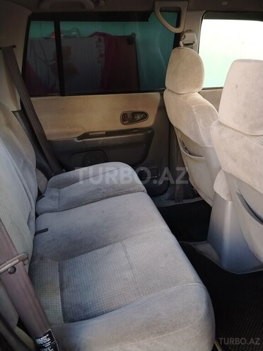 Mitsubishi Montero Sport-4