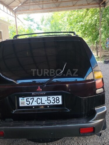 Mitsubishi Montero Sport-6