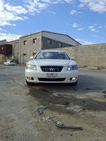 Hyundai Sonata-5